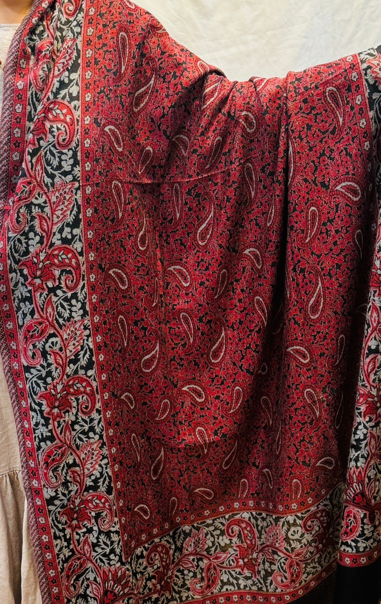 kashmiri pashmina kani shawls