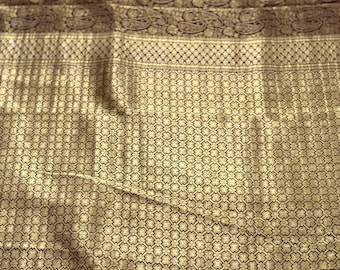 Sari Mysore de seda pura color café con estampado Jaali / Certificado SILK MARK