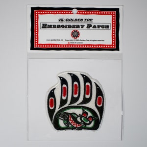 Indigenous &#39;Bear Paw&#39; Design by Gene Suyu | Iron-On 9cm Embroidered Patch | Applique | Badge | Gift | Pacific North West Coast Native Art