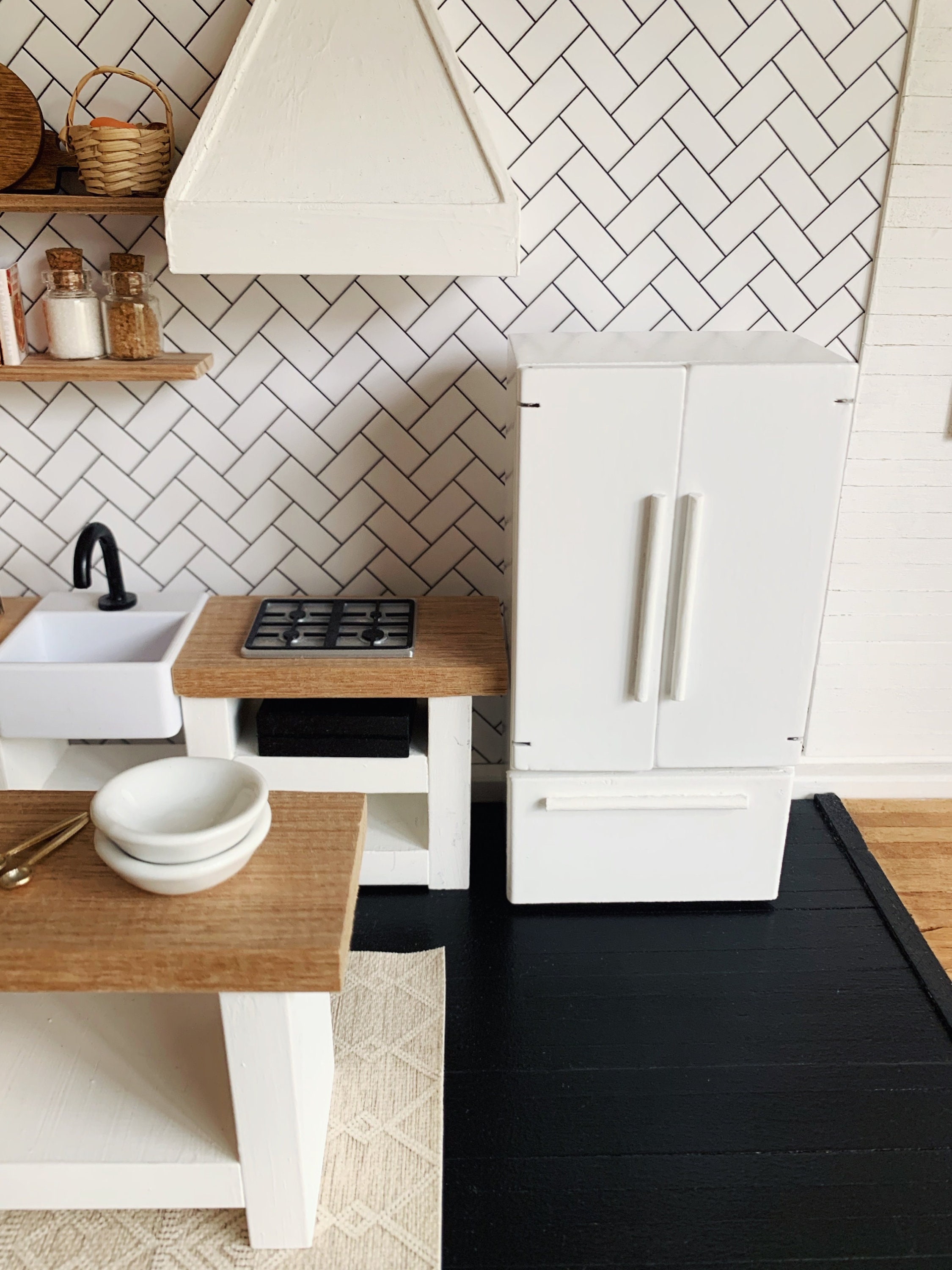 1:12 Dollhouse Decor Wooden Refrigerator, Ini Kitchen Odel Faily...