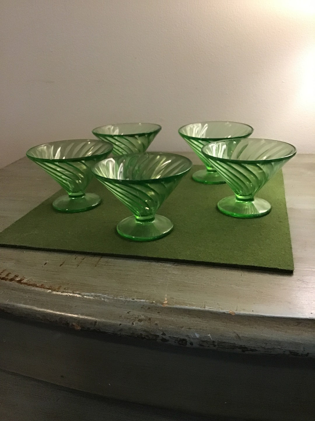 Five Green Depression Glass Fruit Cups Swirl Pattern Etsy
