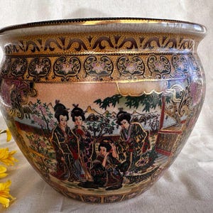 Vintage Satsuma Fish Bowl } Japanese Satsuma Porcelain Hand Painted Koi Geisha Bowl Gold Leaf Moriage } Medium Sized Oriental Vase } Planter