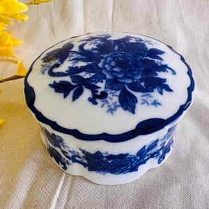 Vintage Blue and White Floral Rose Porcelain Trinket Round Dish with Lid } Ceramic Ring Jewelry Box } Dresser Powder Jar } Flow Blue }