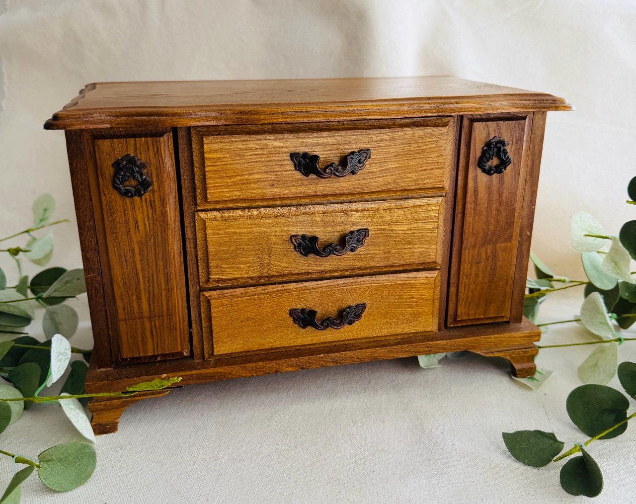 Vintage Oak Wood Musical Jewelry Box } Cabinet Dresser Style Jewel