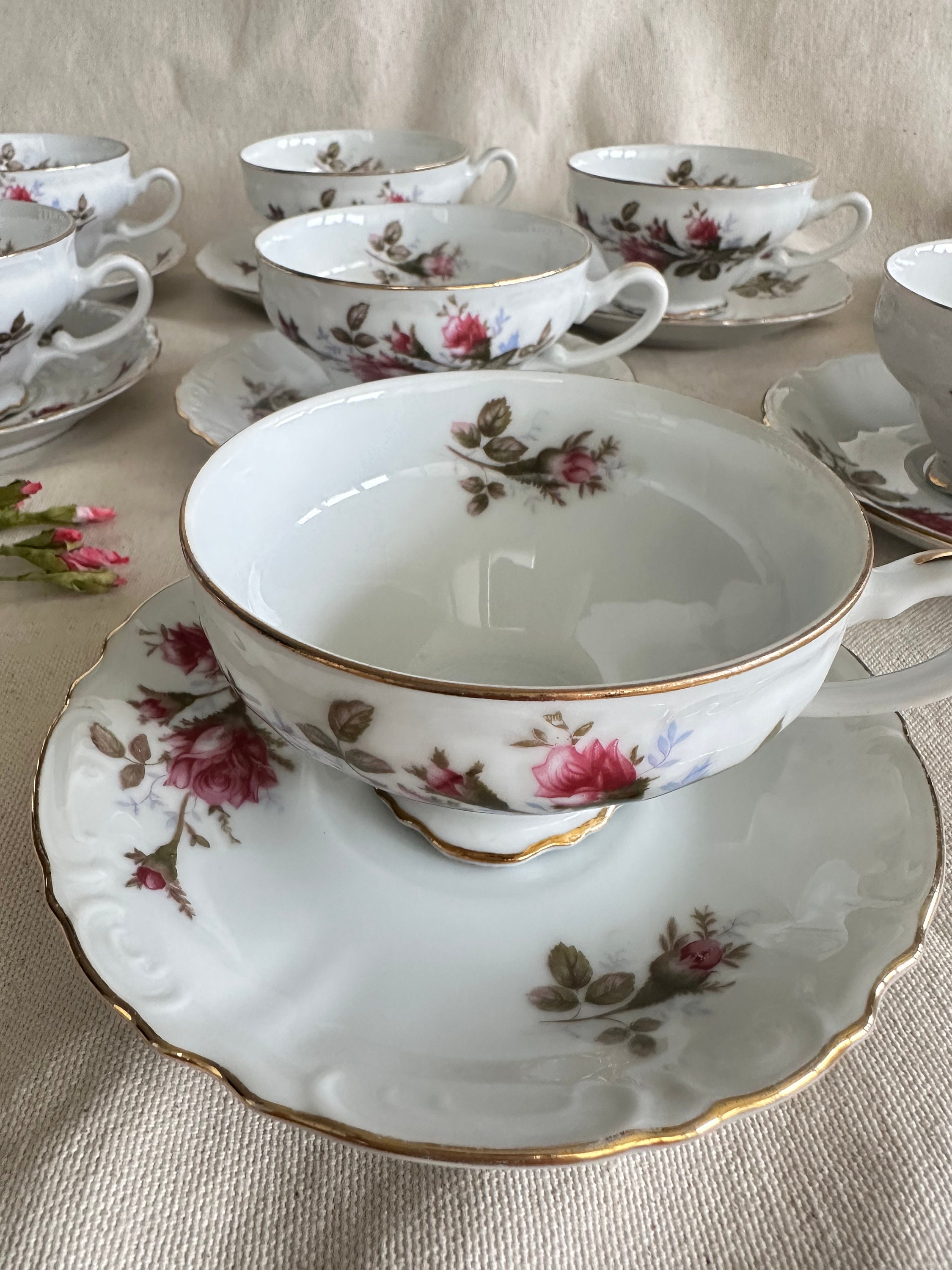 Royal Rose Fine China Made in Japan-floral Teacups-red Roses
