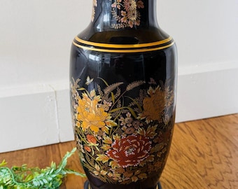 Vintage Chinioiserie Style Ginger Jar Lamp } Black Porcelain Hand Painted Gold Floral Motifs Wooden Base } Murray Feiss } Asian Inspired }
