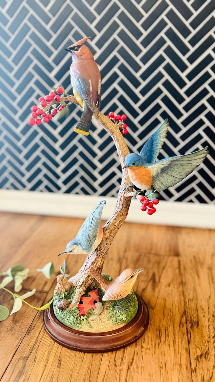 Vintage Set of 4 the Danbury Mint Songbirds of Spring } Winter