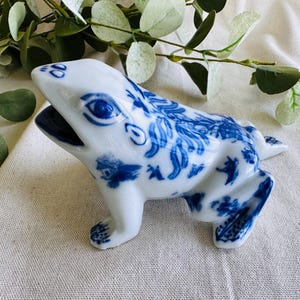 Vintage Chinese Porcelain Animal Figurine - Etsy
