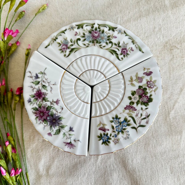 Vintage Purple Floral Greenery Fan Trinket Boxes { Made by Mann in Japan { Gold Trim and Green lattice design } Stunning Triangle Pieces }