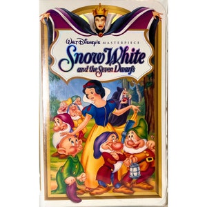 Snow White and the 7 Dwarfs Disney Masterpiece VHS (1524) w/ ALL original insert materials VHS Tape Vintage Collectible Musical Movie