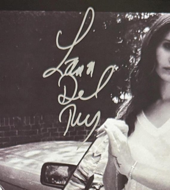 Lana Del Rey 直筆サイン Lana Del Rey signed 11x14 photo singer full autograph