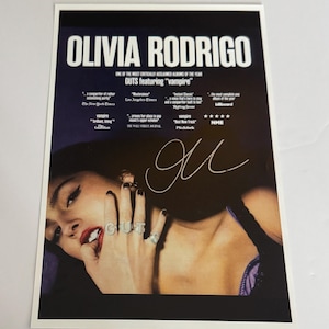 OLIVIA RODRIGO オリビアロドリゴ 直筆サイン ポストカードポスター 2025年最新】olivia rodrigo サインの人気アイテム - メルカリ