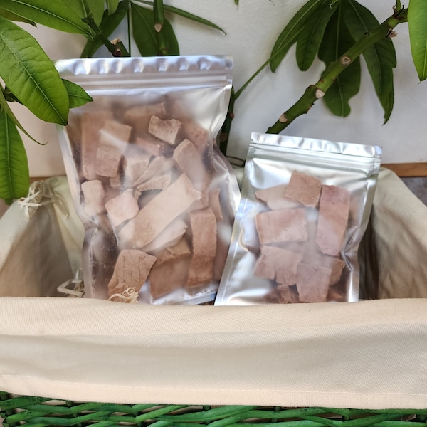 Freeze Dried Ahi Tuna Treats for Cats & Dogs