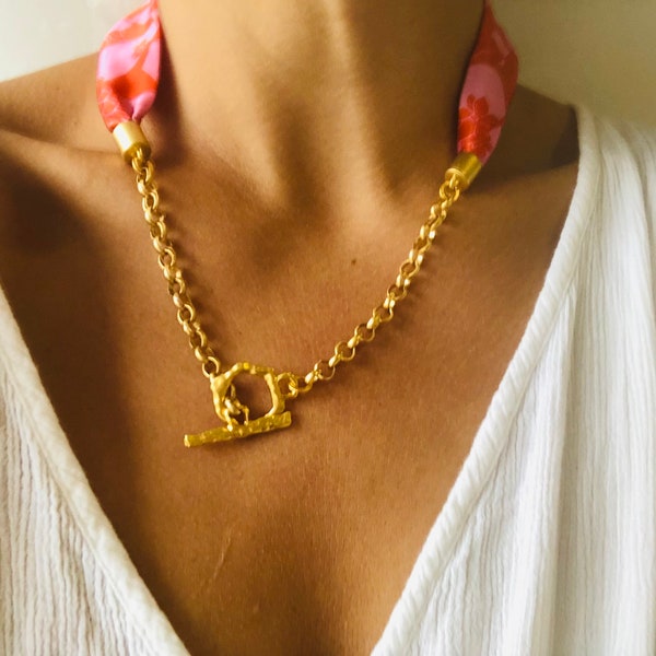 Statement necklace in colourful pink and red floral Liberty Print Silk ribbon combined with a gold plated rolo chain with toggle clasp.