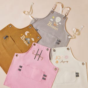 Kids aprons with embroidered names - personalised toddler aprons custom kids aprons kitchen custom aprons, cute little chef aprons