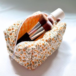 Klassische Blau Rosa Grün Lila Orange Gänseblümchen Gesteppte Kleine Make-up-Tasche, Kosmetiktasche, Große Kapazitäts-Make-uptasche, Make-up-Kulturbeutel Orange