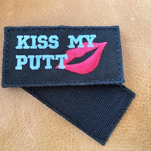Kuss meinen Putt | Golf Pun Aufnäher | Gesticktes Golf Bag Abzeichen