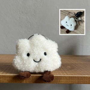 Super fluffy plush cloud, cute, cute keychain, extraordinary pendant for keys, bags or backpacks