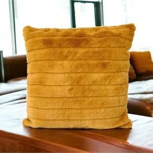 Funda de almohada boho de piel sintética mostaza, funda de cojín acogedora, decoración del hogar, casa de campo, almohadas de tiro