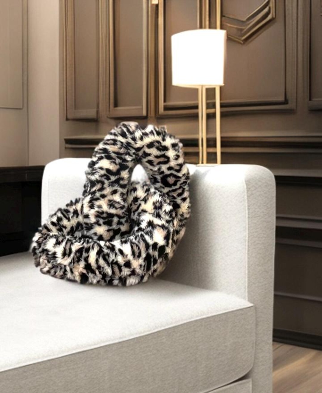 Luxurious Cheetah Faux Fur Cozy Chain Link Pillow;minimalist Home ...