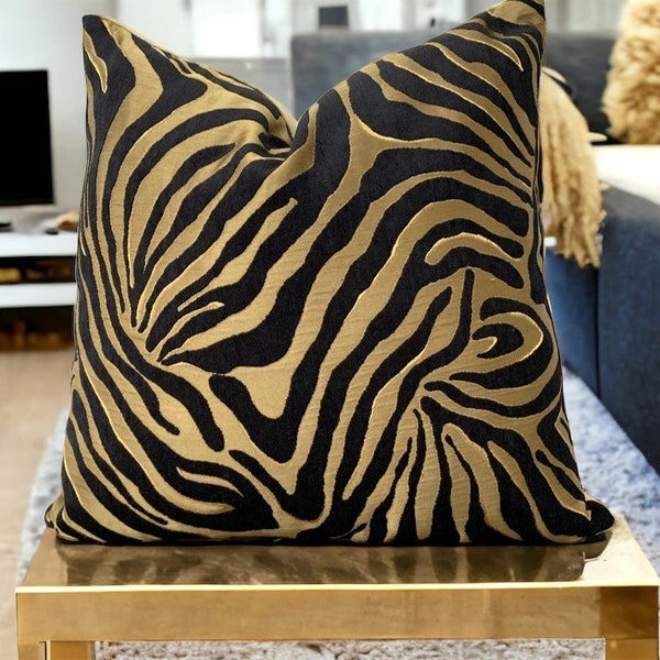 Gold black animal print luxury living room decor Velvet Pillow Cover