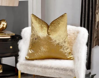 Luxurious Gold Velvet Decorative Pillow Cover-Housewarming Gift-Stylish Home decor-Interior Design-Elegance Throw Pillow Case-Bedroom Decor