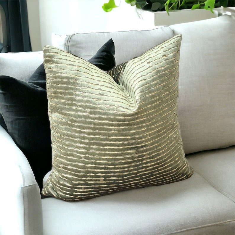 Gold velvet throw pillow case