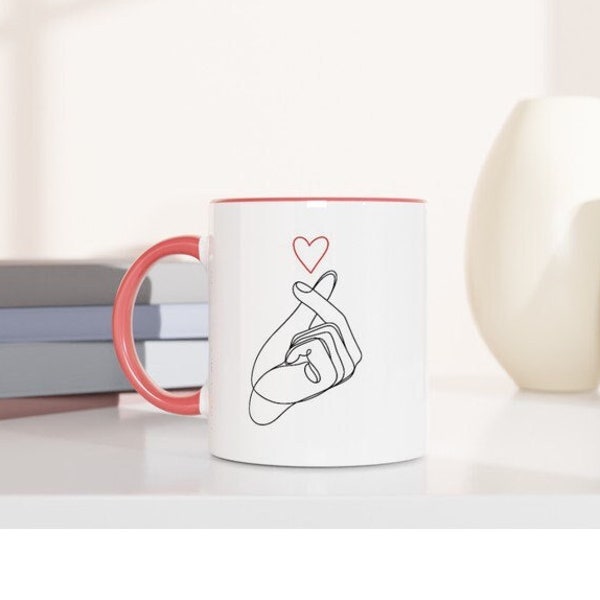 Korea Finger Heart Mug K-Pop Gift Love Symbol Minimalist Line Art K-Pop Finger Heart Cup Cute Gift for Her Korean Drink