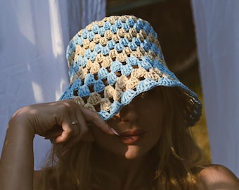 Patrón PDF de sombrero tipo cubo de ganchillo, sombrero Panamá de rafia, sombrero de sol para vacaciones, sombrero de verano a rayas, sombrero de ganchillo DIY con ala, videotutorial