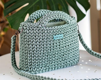 Crochet bag pattern, Basic crossbody video tutorial, crossbody bag pattern, rope bag crochet DIY, easy crochet bag step-by-step video