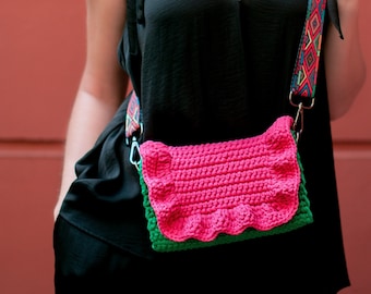 Crochet pattern tshirt yarn bag video tutorial, crossbody bag pattern, jersey yarn bag crochet DIY, step by step video tutorial