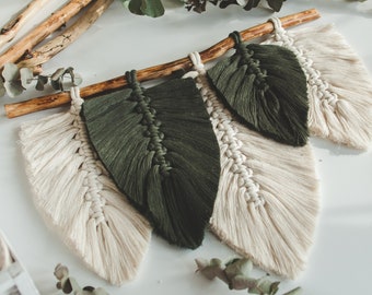 Macrame pattern Feathers wall hanging, Feathers macrame video tutorial, macrame wall hanging pattern, easy macrame wall decor