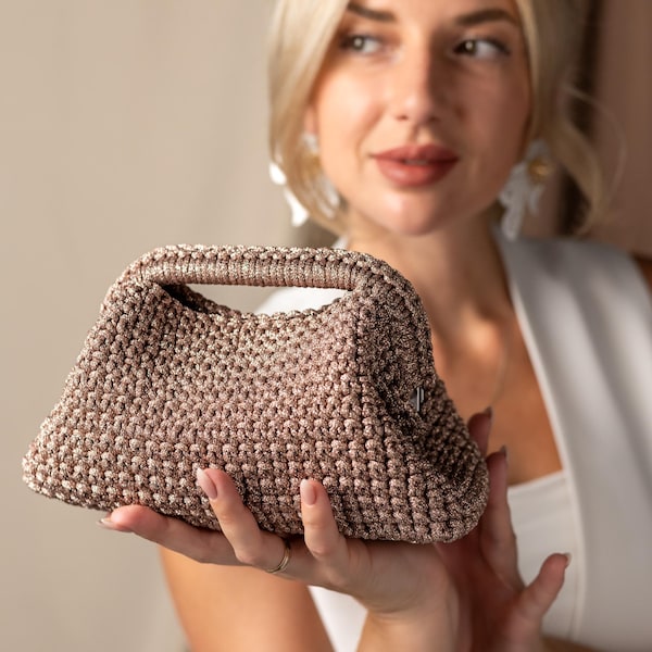 Shiny Crochet Clutch Pattern with Frame, Christmas Evening Bag PDF & Video Tutorial, DIY Sparkle Yarn Pouch, Crochet Clutch for New Year