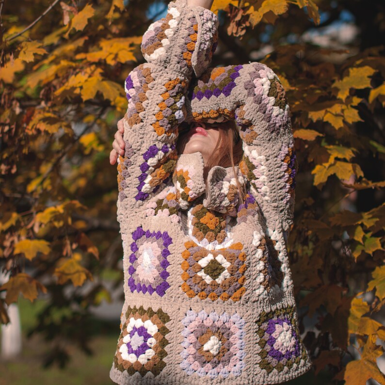 Crochet pattern Granny square sweater, crochet sweater video tutorial, granny square crochet pattern, qranny square sweater crochet DIY image 3