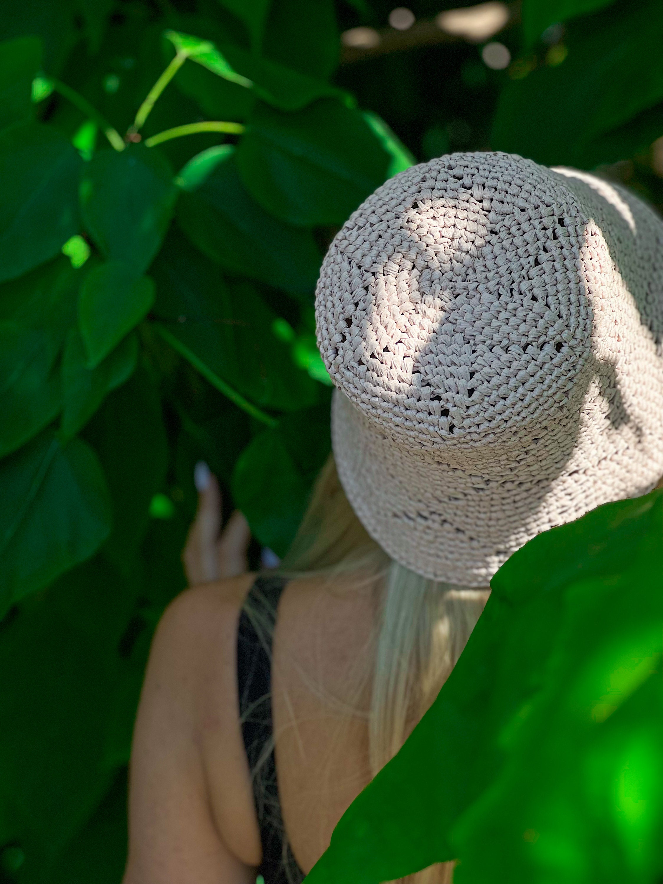Beginner Crochet Raffia Bucket Hat Pattern With Step-by-step Video ...