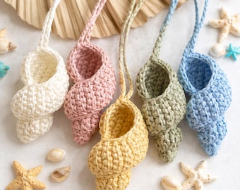 Crochet Shell Keychain Pattern PDF | Easy Raffia Sea Shell Bag Charm | DIY Car Mirror Decor