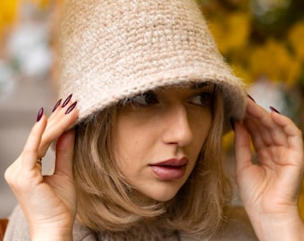 Crochet Bucket Hat Pattern PDF + Step-by-Step Video Tutorial | Fluffy Cozy Winter Hat with Brim | Beginner Crochet Hat Pattern
