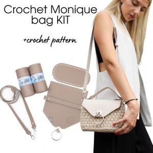 DIY Häkeltaschen Kit mit Lederbasis, Häkel Kit Bag Monique aus Polyesterseil, Muster und Video Anleitung, moderne Crossbody Bag Design