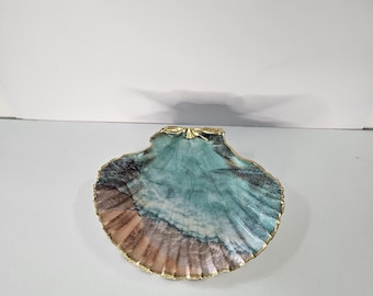 Scottish Scallop Shell Trinket Dish - hand decorated