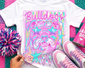 Transferencia de la mascota de los Bulldogs / Transferencia para camisetas con espíritu escolar / Diseño de mascota retro / Camiseta para el día del partido / Estampado colorido del equipo