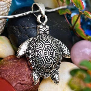 3D Sea Turtle Pendant, Sterling Silver 925 Animal Amulet Necklace, Handmade Ocean Jewelry, Symbol of Longevity and Protection