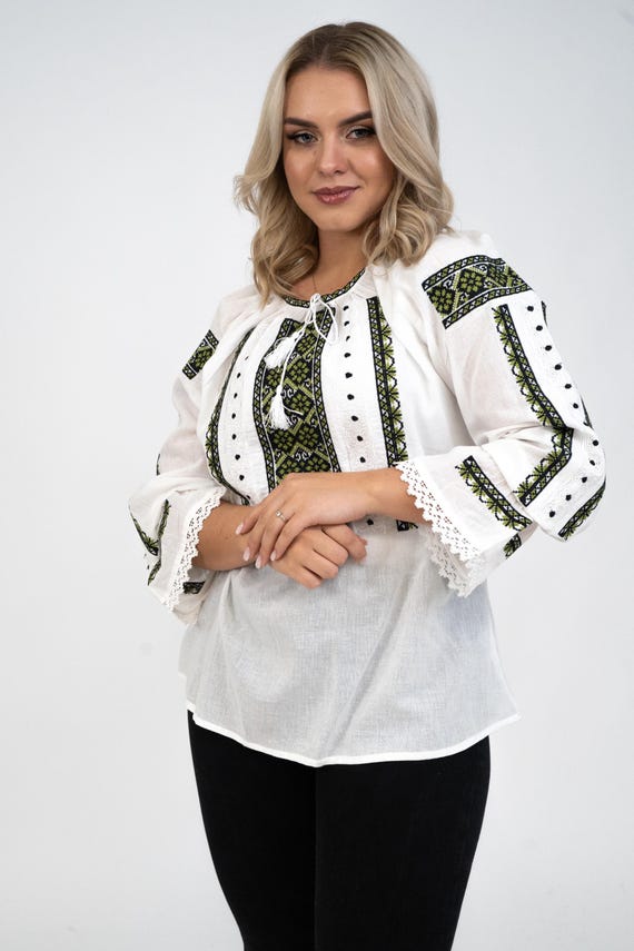 Hand Stitched Vintage Romanian Blouse Ie Romaneasca - Folk Costume