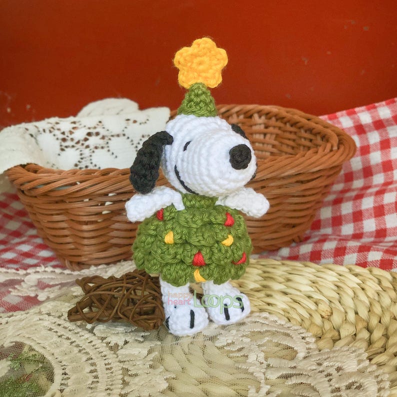 Christmas Crochet Pattern Plushie, Christmas Puppy Crochet, Xmas Tree Pattern, Reindeer Pattern, Crochet Santa Gnome Pattern, Elf Crochet