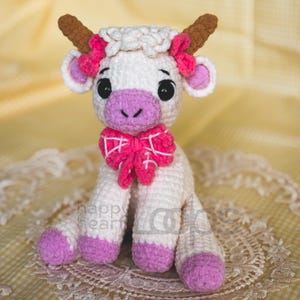 Highland Cow Crochet Pattern Amigurumi, Cow Crochet Pattern, Coquette Sitting Cow,  Farm Animal Crochet, Crochet Bull Pattern, Cow Plushie