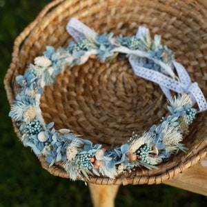 Dusty blue hydrangea wedding flower crown Dusty blue boho flower crown Romantic Dried flower crown Blue & White baby&#39;s breath flower crown
