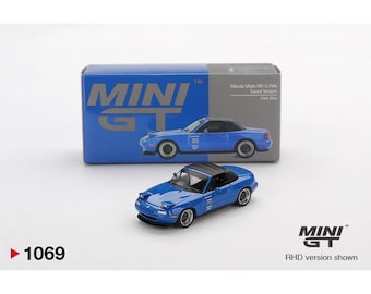 MiniGT 1:64 Mazda Miata MX-5 (NA) Tuned Version Dark Blue – #1069 MGT01069