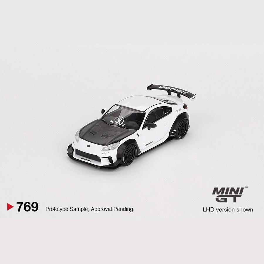 MiniGT 1:64 トヨタ GR86 ポンドネイション ホワイト – #769 MGT00769
