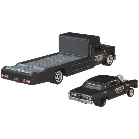 Hot Wheels 1:64 '66 Super Nova & Retro Rig – Team Transport #7
