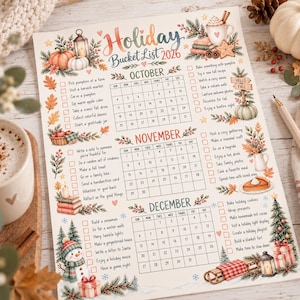 Puede incluir: Una lista de tareas festivas impresa para 2026 con calendarios mensuales de octubre, noviembre y diciembre. La página incluye ilustraciones en acuarela de calabazas, un muñeco de nieve, regalos y follaje estacional junto a listas de actividades.