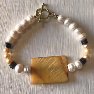 freshwater pearl and shell toggle bracelet